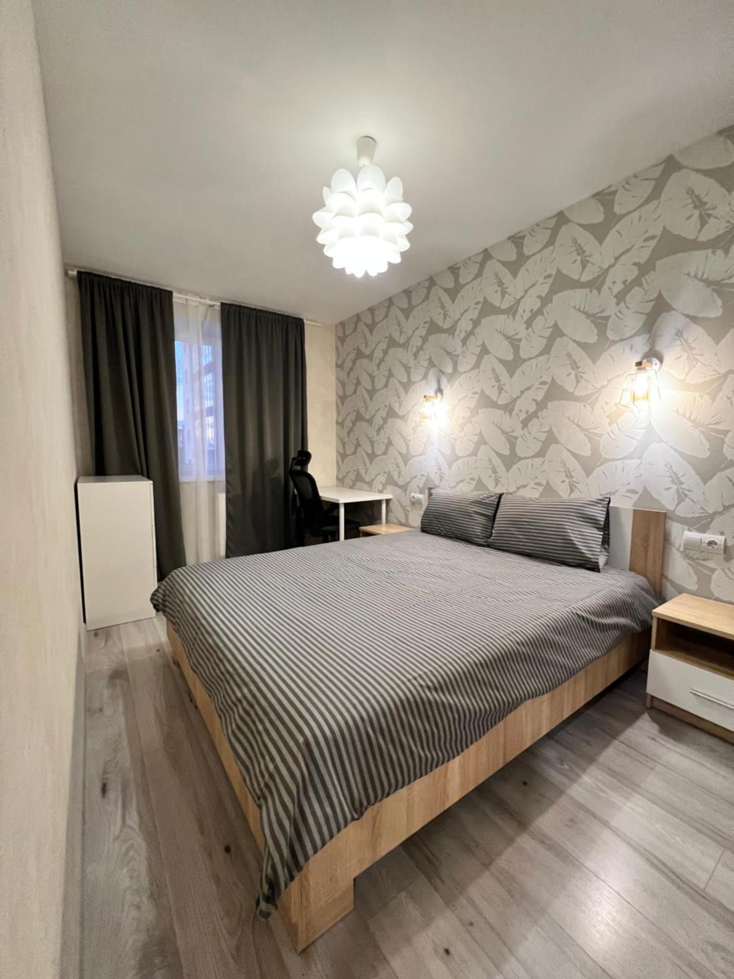 Gold Apartment Vysochana18 Ivano Frankivsk Bagian luar foto